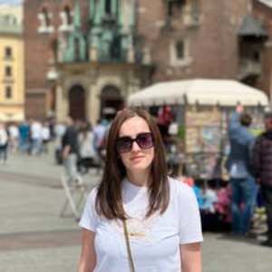 Meet your Posher, Maryana